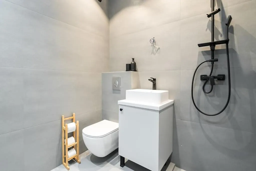 Apartment Bright & Calm - 2Br - Top Location Bucharest