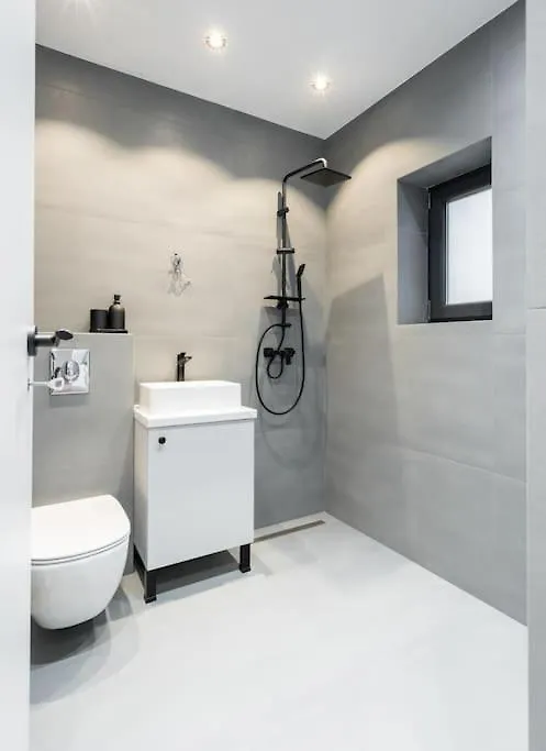 Bright & Calm - 2Br - Top Location Bucharest 0*,