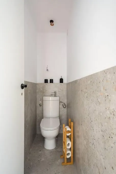 Bright & Calm - 2Br - Top Location Bucharest Apartment