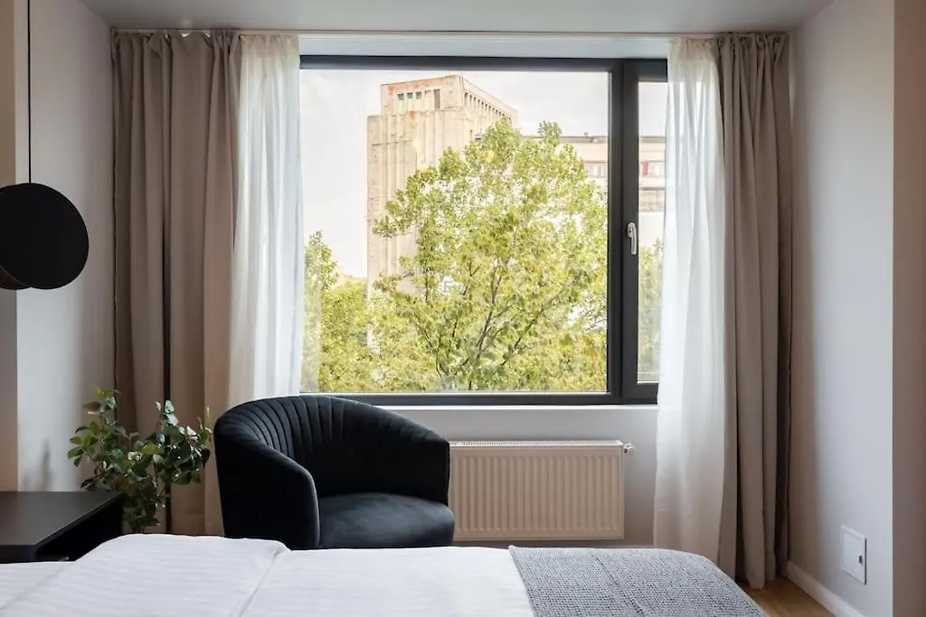 Bright & Calm - 2Br - Top Location Bucharest Apartment