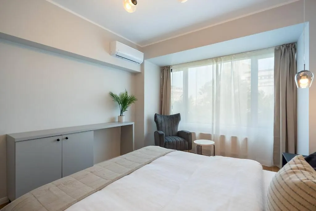 Apartment Bright & Calm - 2Br - Top Location Bucharest Romania