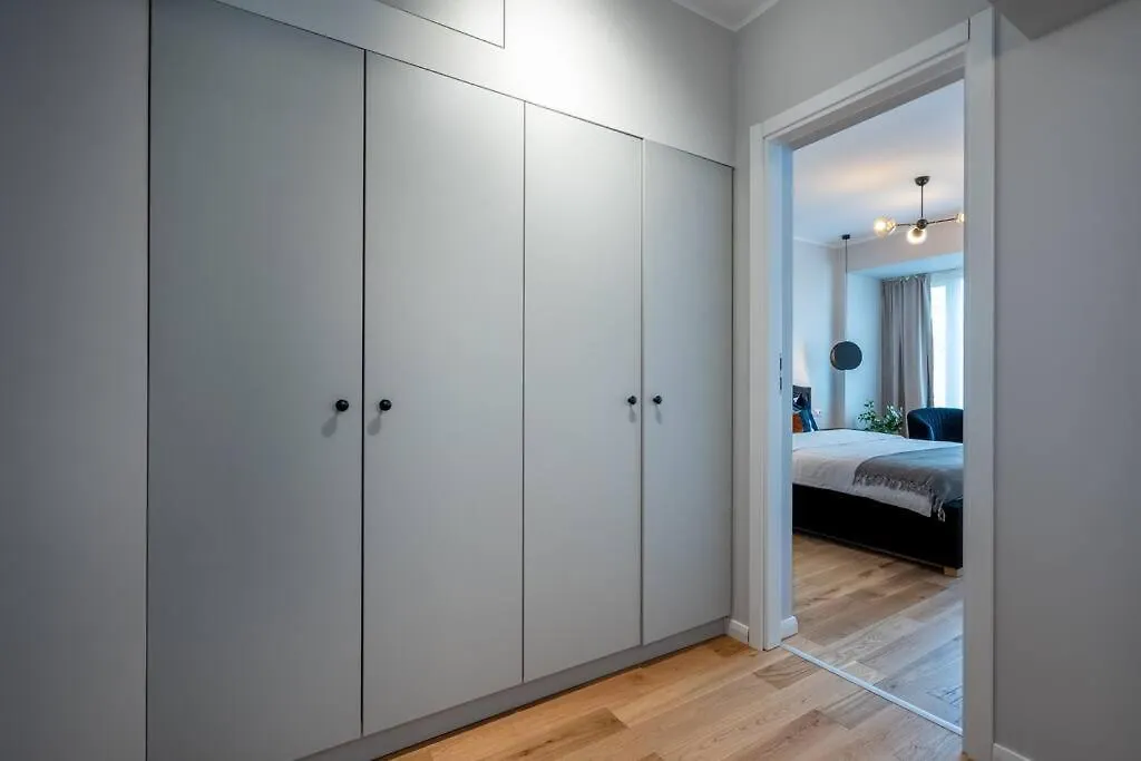 Bright & Calm - 2Br - Top Location Bucharest Apartment