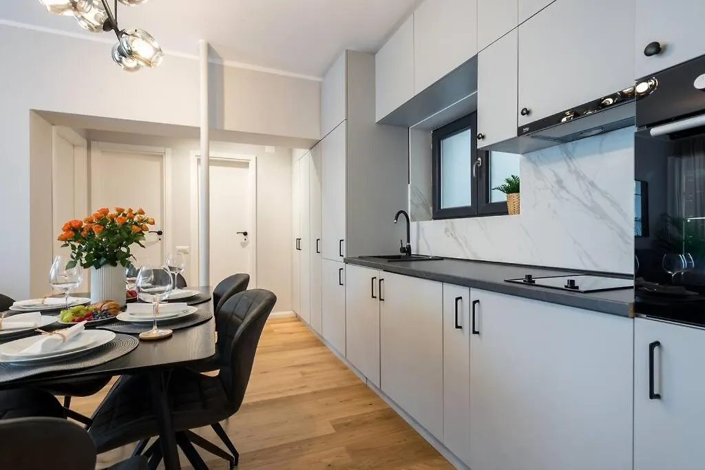 Bright & Calm - 2Br - Top Location Bucharest Romania